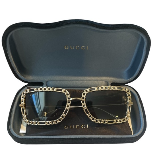NEW! Gucci Gold Square Sunglasses - Picture 3 of 9